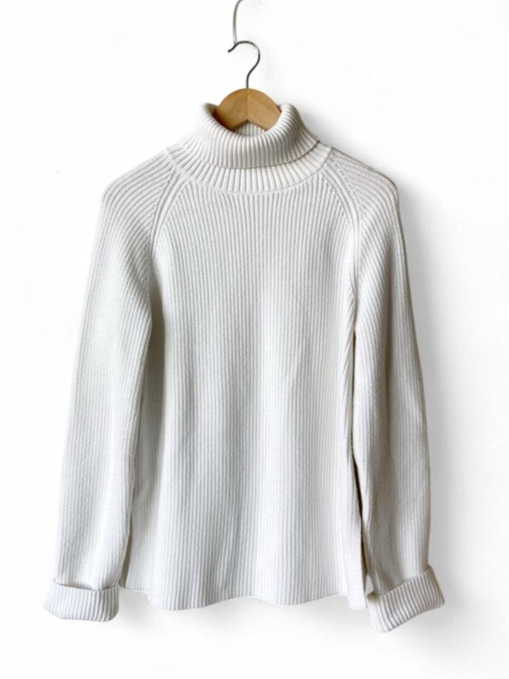 Evereve White Ribbed Turtleneck Sweater